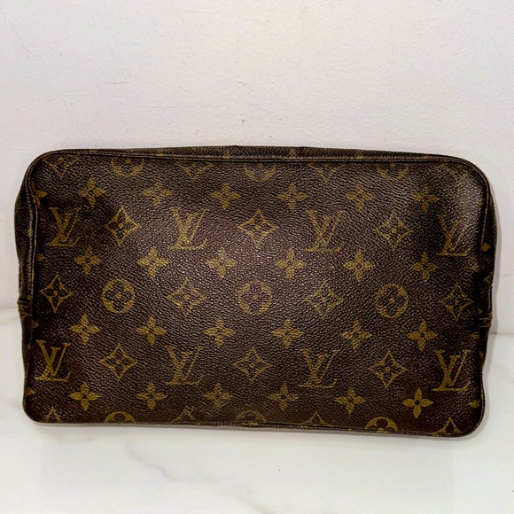 Auth LOUIS VUITTON large Toilette Pouch - Picture 1 of 11